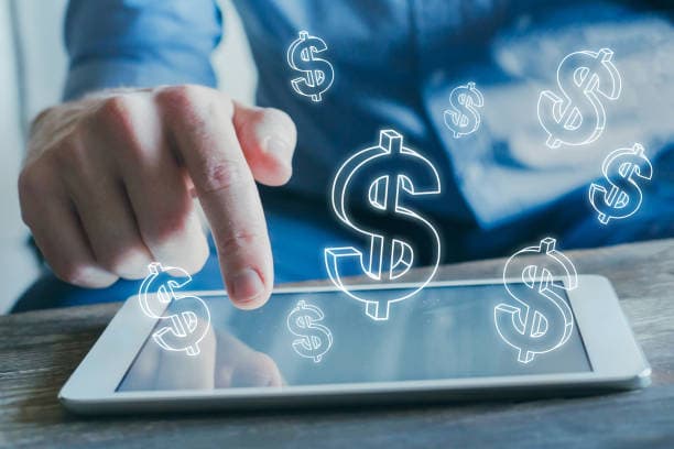 Kiếm tiền online là dì? Nguồn: iStock